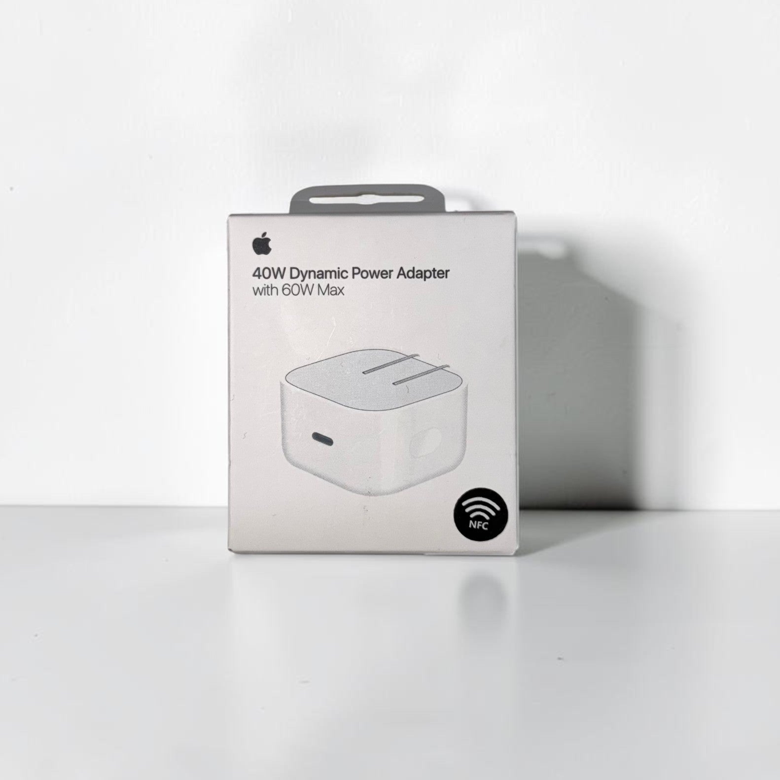 Apple 17 Series 40W–60W NFC Adapter