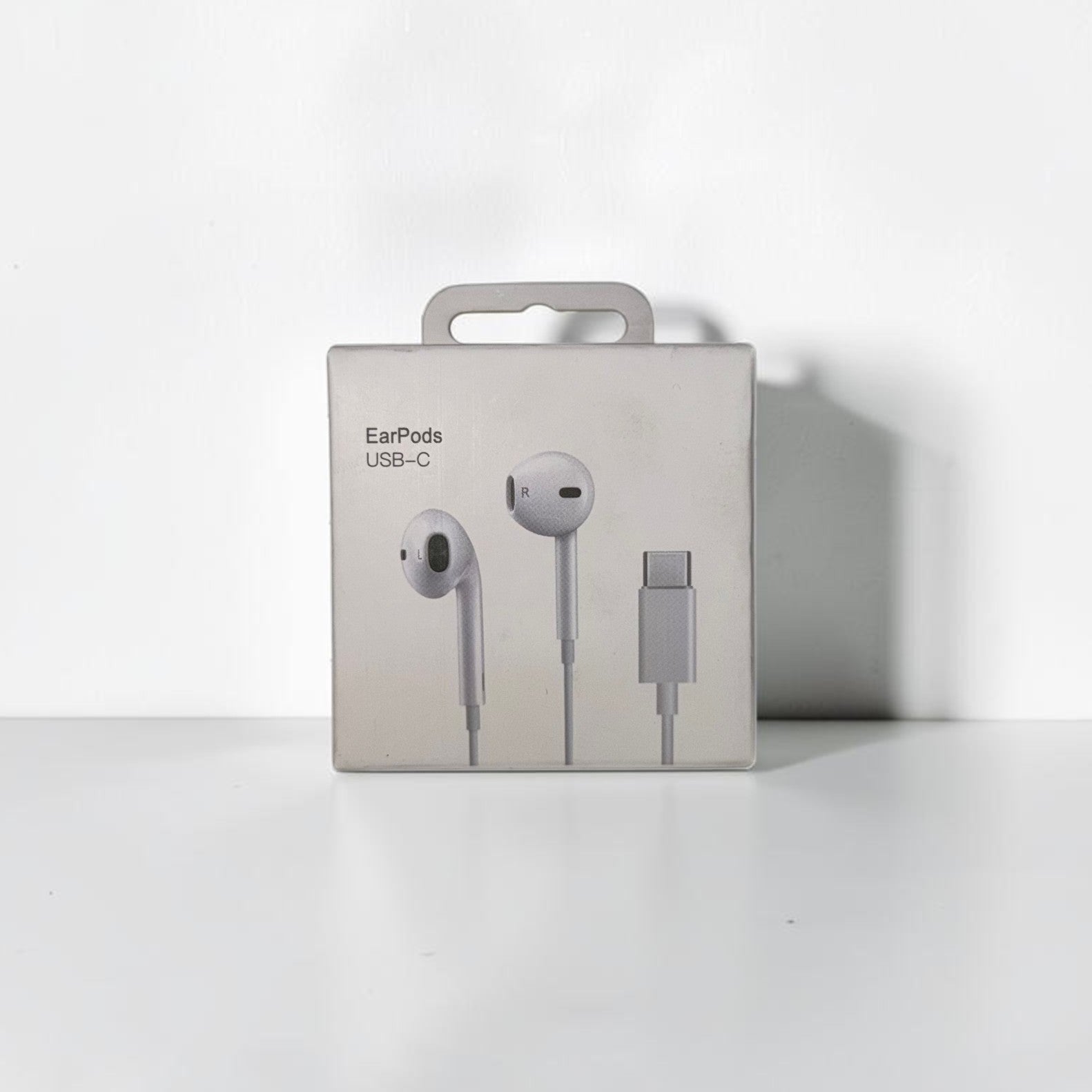Apple USB-C EarPods Original Type-C Handsfree